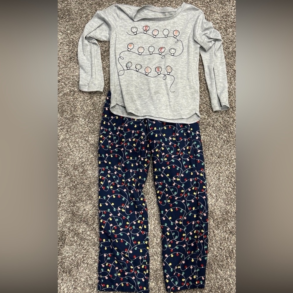 GAP Kids Pajama Set with Balloon and Light Design - Gray and Navy Christmas Pjs